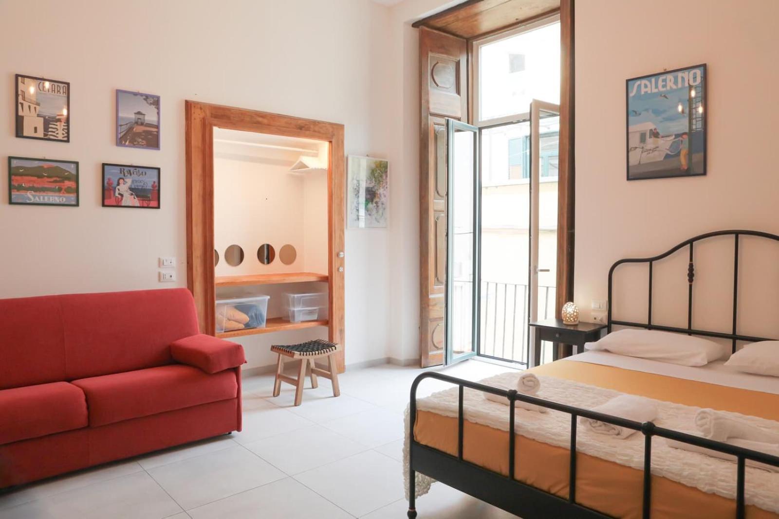 -Casa Trevisone- Hotel Salerno Bagian luar foto